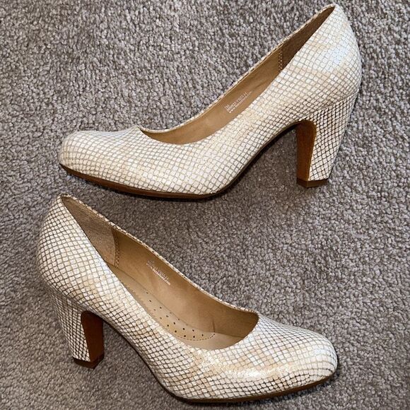 Crown by Born Snakeskin Block Heel Shoes! - Picture 1 of 7